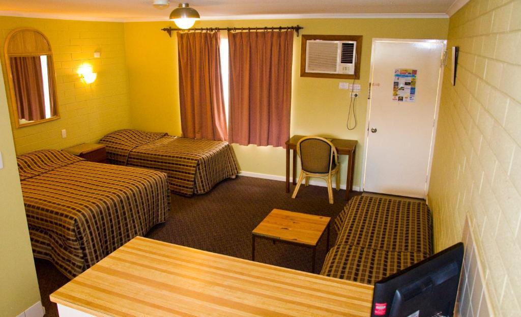 אליס ספרינגס White Gum Motel חדר תמונה