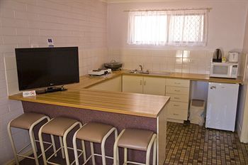 אליס ספרינגס White Gum Motel מראה חיצוני תמונה